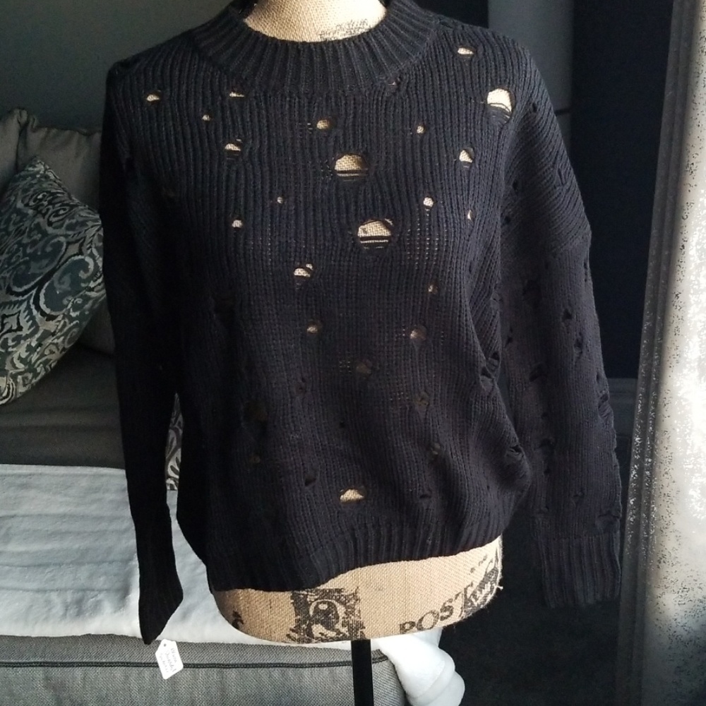 NWOT Light black sweater